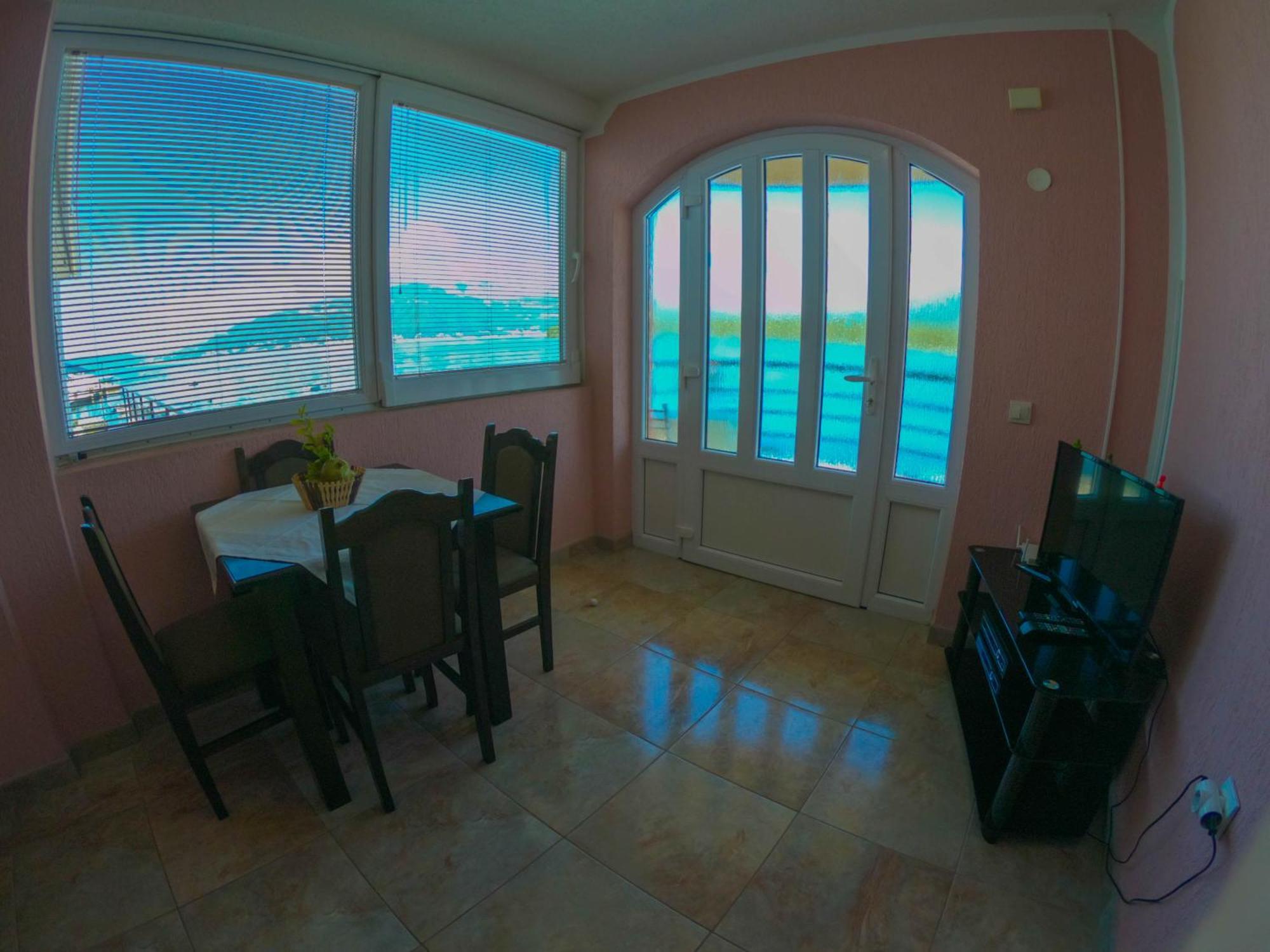 Porto Del Sole Apartments Tivat Eksteriør billede