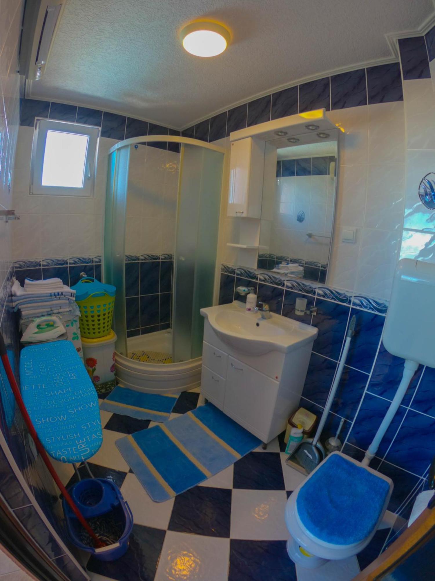 Porto Del Sole Apartments Tivat Eksteriør billede